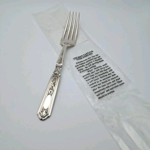 Gorham St. Dunstan Chased Sterling Silver Fork 7 1/8" Unused No-Mono Org. Sleeve - Picture 6 of 6